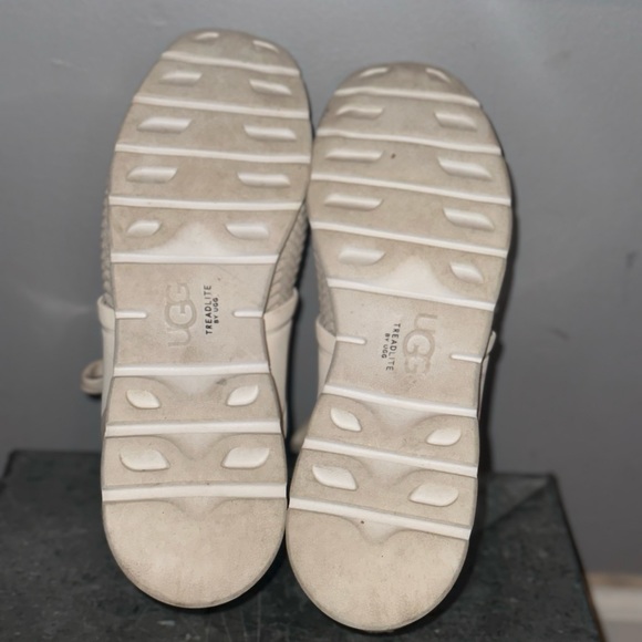 Ugh Tennis Shoes - Picture 6 of 9